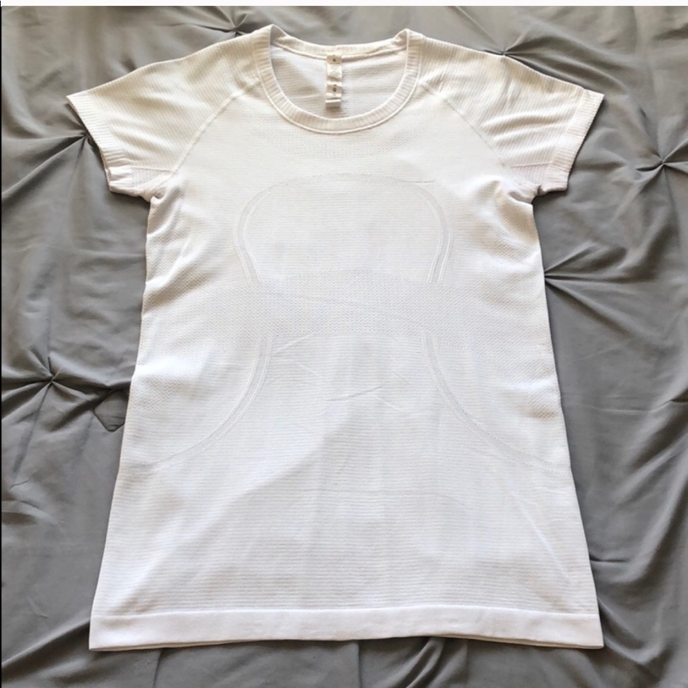 Lululemon Swiftly Tech Short Sleeve Crew